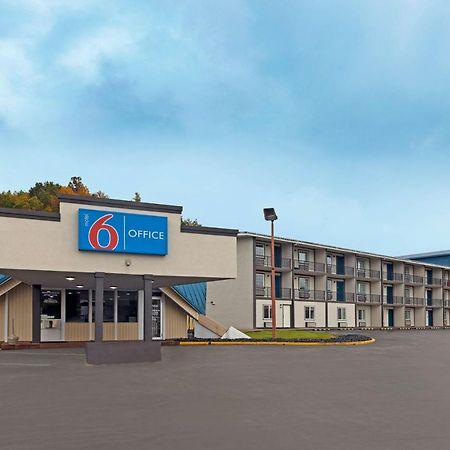 Motel 6 Corbin Ky מראה חיצוני תמונה